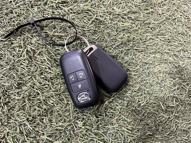 ムーヴキャンバスストライプスＧバックカメラ　キーフリー　ホッとカップホルダー　ステアリングスイッチ　両側パワースライドドア　シートヒーター　認定中古車　ＣＶＴ　６６０（香川県）の中古車