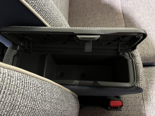ムーヴキャンバスストライプスＧバックカメラ　キーフリー　ホッとカップホルダー　ステアリングスイッチ　両側パワースライドドア　シートヒーター　認定中古車　ＣＶＴ　６６０（香川県）の中古車