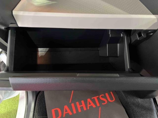 タントＸリミテッドバックカメラ　キーフリー　両側パワースライドドア　ステアリングスイッチ　シートヒーター　サンシェード　シートテーブル　認定中古車　ＣＶＴ　６６０（香川県）の中古車