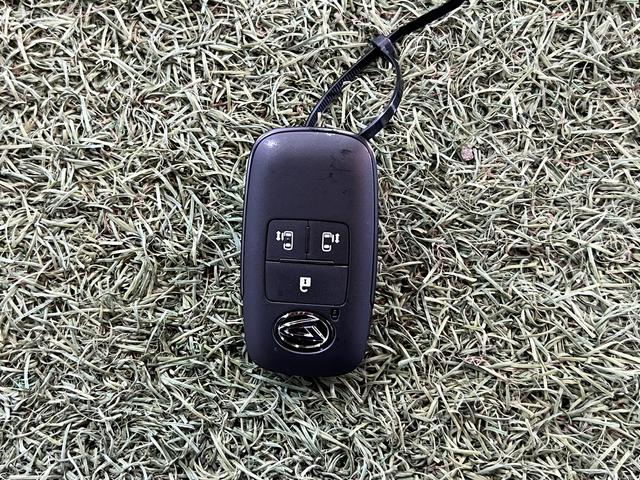 タントカスタムRS純正10インチナビ ドラレコ ETC 全方位カメラ TV Bluetooth シートヒーター 両側パワースライドドア サンシェード シートテーブル ステアリングスイッチ 認定中古車 CVT 660(香川県)の中古車