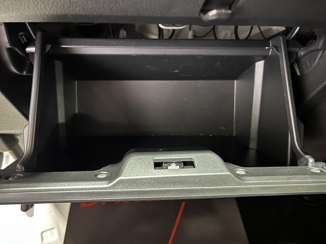 ハイゼットカーゴＤＸ純正ナビ　ＴＶ　Ｂｌｕｅｔｏｏｔｈ　ドラレコ　バックカメラ　キーレス　認定中古車　ＣＶＴ　６６０（香川県）の中古車