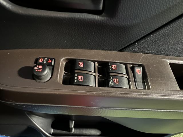 タンクＸ　Ｓドラレコ　ＥＴＣ　キーフリー　サンシェード　　保証書　認定中古車　ＣＶＴ　１０００（香川県）の中古車