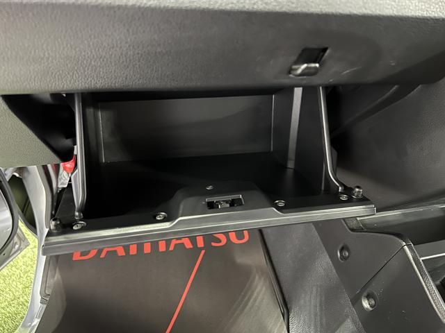 ハイゼットトラックスタンダードオートライト　取扱説明書　保証書　認定中古車　ＣＶＴ　６６０（香川県）の中古車