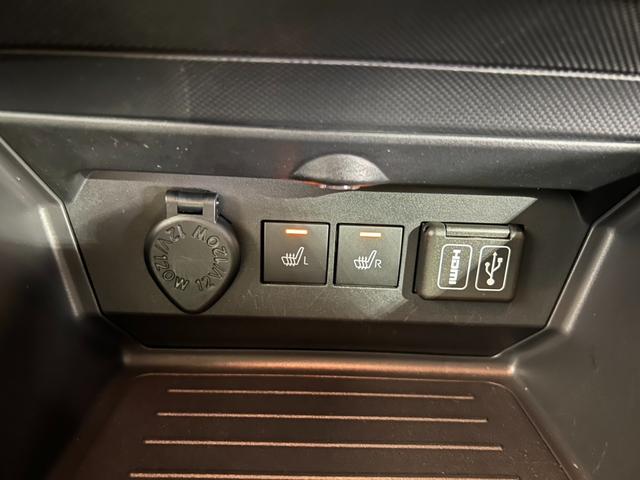 ロッキープレミアムG HEV9インチディスプレイオーディオ TV Bluetooth 全方位カメラ キーフリー シートヒーター 認定中古車 CVT 660(香川県)の中古車