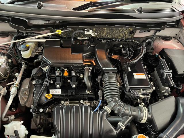 ロッキープレミアムG HEV9インチディスプレイオーディオ TV Bluetooth 全方位カメラ キーフリー シートヒーター 認定中古車 CVT 660(香川県)の中古車