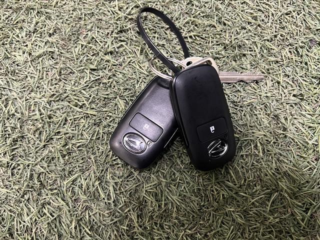 ハイゼットトラックエクストラCVT車 キーフリー オートライト 幌 電動格納ミラー 取扱説明書 認定中古車 660(香川県)の中古車