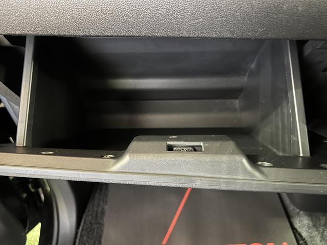 タントスローパー　カスタムＸ　ＳＡIII　リヤシートツキシヨウ純正ナビ　ＴＶ　Ｂｌｕｅｔｏｏｔｈ　ドラレコ　バックカメラ　車いす昇降機　福祉車両　キーフリー　両側パワースライドドア　サンシェード　認定中古車　ＣＶＴ　６６０（香川県）の中古車