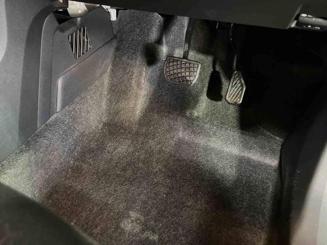 ロッキープレミアムＧ　ＨＥＶナビ　ＴＶ　Ｂｌｕｅｔｏｏｔｈ　ＥＴＣ　バックカメラ　キーフリー　シートヒーター　ステアリングスイッチ　オートエアコン　認定中古車　ＣＶＴ　１２００（香川県）の中古車