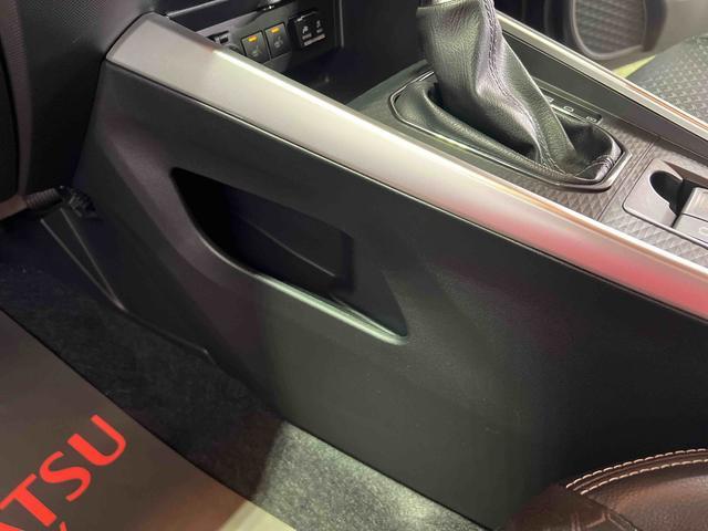 ロッキープレミアムＧ　ＨＥＶナビ　ＴＶ　Ｂｌｕｅｔｏｏｔｈ　ＥＴＣ　バックカメラ　キーフリー　シートヒーター　ステアリングスイッチ　オートエアコン　認定中古車　ＣＶＴ　１２００（香川県）の中古車