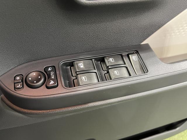 タントＸバックカメラ　キーフリー　シートヒーター　ステアリングスイッチ　サンシェード　ピラーレス　シートテーブル　認定中古車　ＣＶＴ　６６０（香川県）の中古車