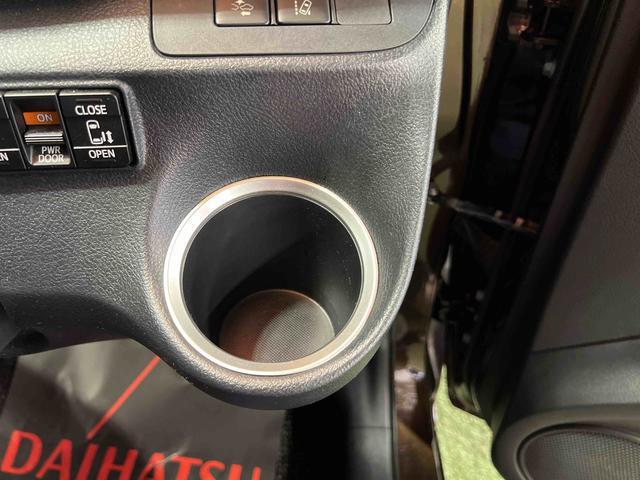 シエンタハイブリッドＧナビ　ＴＶ　Ｂｌｕｅｔｏｏｔｈ　ドラレコ　ＥＴＣ　バックカメラ　シートヒーター　ステアリングヒーター　ステアリングスイッチ　両側パワースライドドア　認定中古車　ＣＶＴ　１５００（香川県）の中古車
