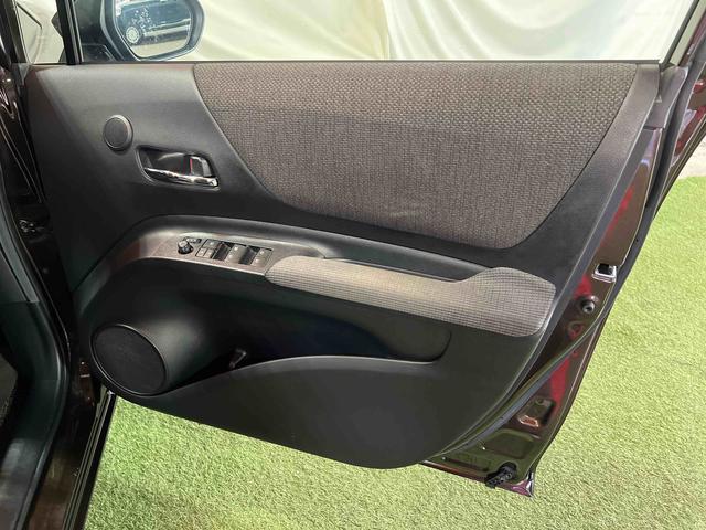 シエンタハイブリッドＧナビ　ＴＶ　Ｂｌｕｅｔｏｏｔｈ　ドラレコ　ＥＴＣ　バックカメラ　シートヒーター　ステアリングヒーター　ステアリングスイッチ　両側パワースライドドア　認定中古車　ＣＶＴ　１５００（香川県）の中古車
