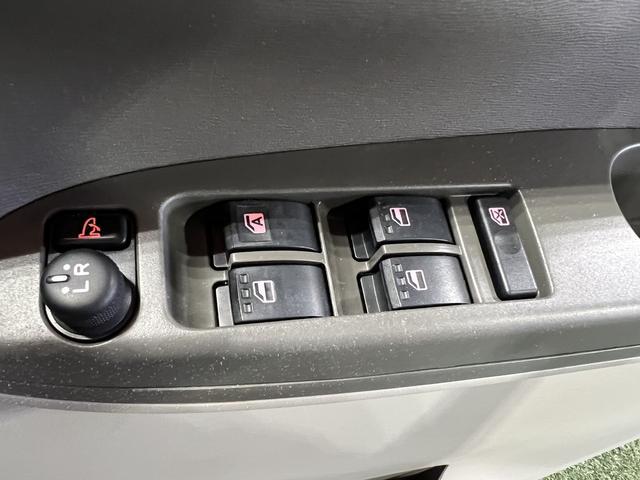 タントＬナビ　ＴＶ　ＥＴＣ　キーレス　サンシェード　ピラーレス　取扱説明書　保証書　認定中古車　ＣＶＴ　６６０（香川県）の中古車
