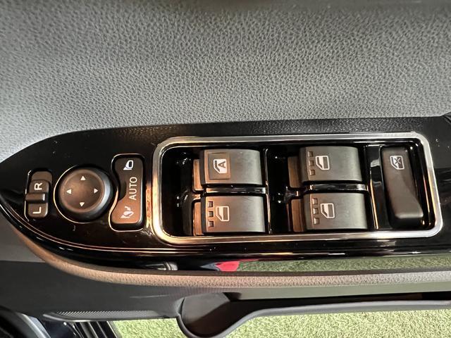 タントカスタムRSバックカメラ キーフリー ステアリングスイッチ 両側パワースライドドア ピラーレス サンシェード 認定中古車 CVT(香川県)の中古車