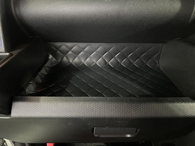 タントカスタムＸスタイルセレクションナビ　ＴＶ　Ｂｌｕｅｔｏｏｔｈ　ドラレコ　ＥＴＣ　バックカメラ　キーフリー　シートヒーター　ピラーレス　両側パワースライドドア　認定中古車　ＣＶＴ　６６０（香川県）の中古車