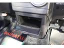 認定中古車　ナビ　ドライブレコーダー　ＨＩＤヘッドライト　キーフリーシステム　オートエアコン　アイドリングストップ　ドアミラーウインカー　ドアバイザー　１６インチアルミホイール（香川県）の中古車