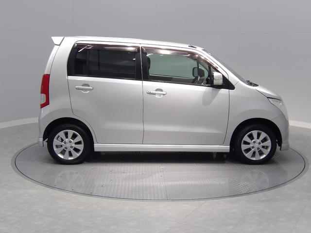 ワゴンＲＦＸリミテッド４ＷＤ　シートヒーター　運転席シートリフター　純正エアロ　１４インチアルミホイール　キーレスエントリー　ベンチシート　分割リクライニング　リアワイパー　電動格納ミラー（岩手県）の中古車