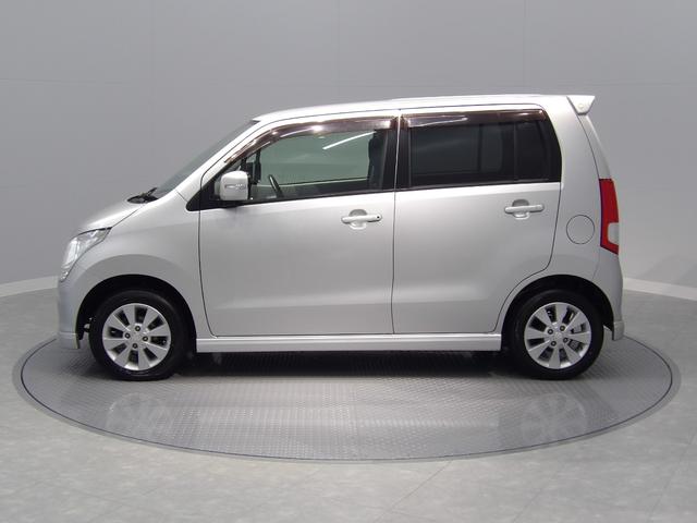 ワゴンＲＦＸリミテッド４ＷＤ　シートヒーター　運転席シートリフター　純正エアロ　１４インチアルミホイール　キーレスエントリー　ベンチシート　分割リクライニング　リアワイパー　電動格納ミラー（岩手県）の中古車