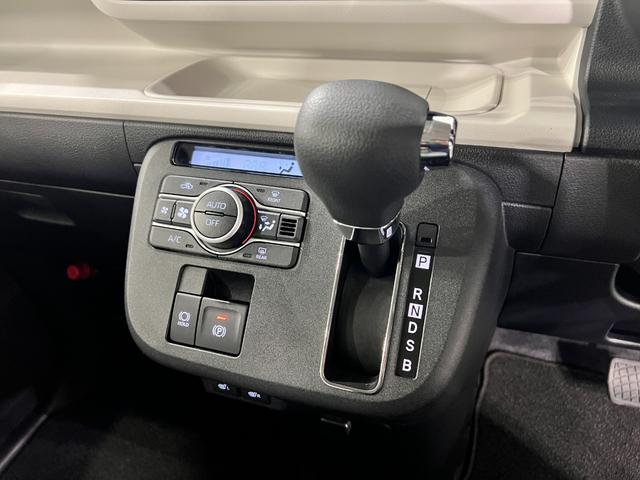 ムーヴキャンバスストライプスＧ　走行１５８７キロ／両側電動スライドドア一年保証・走行距離無制限　走行１５８７キロ　サイドエアバック　クリアランスソナー　オートマチックハイビーム　オートライト　ＬＥＤヘッドライト　ベンチシート　シートヒーター　両側電動スライドドア（埼玉県）の中古車