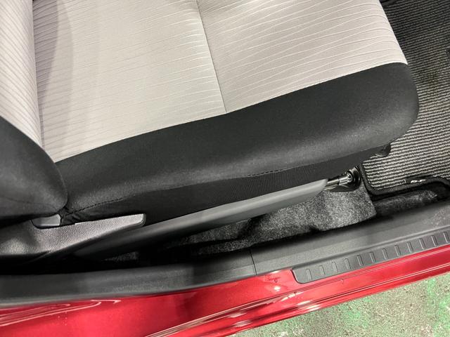 ミライースＸ　ＳＡIII　走行１１６９キロ／ＬＥＤヘッドライト一年保証・走行距離無制限　走行１１６９キロ　助手席エアバック　オートライト　オートマチックハイビーム　クリアランスソナー　アイドリングストップ（埼玉県）の中古車