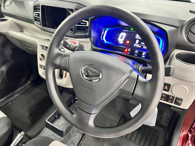 ミライースＸ　ＳＡIII　走行１１６９キロ／ＬＥＤヘッドライト一年保証・走行距離無制限　走行１１６９キロ　助手席エアバック　オートライト　オートマチックハイビーム　クリアランスソナー　アイドリングストップ（埼玉県）の中古車