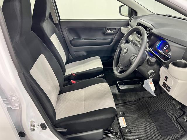 ミライースＸ　ＳＡIII　走行１７２１キロ／ＬＥＤヘッドライト一年保証・走行距離無制限　走行１７２１キロ　助手席エアバック　オートライト　オートマチックハイビーム　クリアランスソナー　アイドリングストップ（埼玉県）の中古車