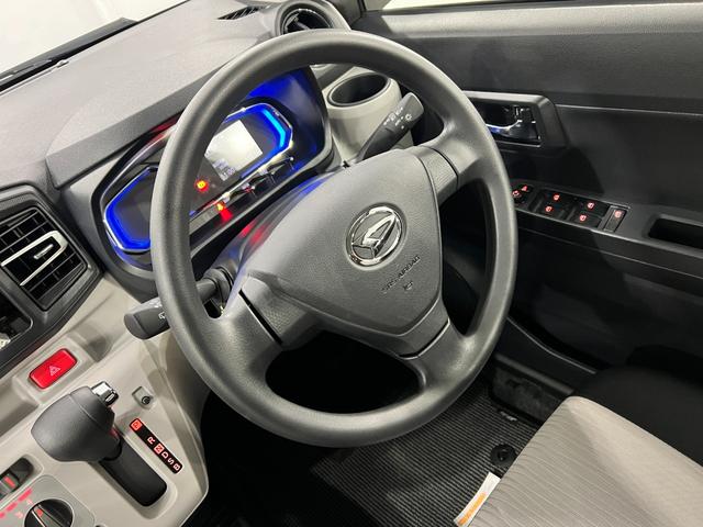 ミライースＸ　ＳＡIII　走行１７２１キロ／ＬＥＤヘッドライト一年保証・走行距離無制限　走行１７２１キロ　助手席エアバック　オートライト　オートマチックハイビーム　クリアランスソナー　アイドリングストップ（埼玉県）の中古車