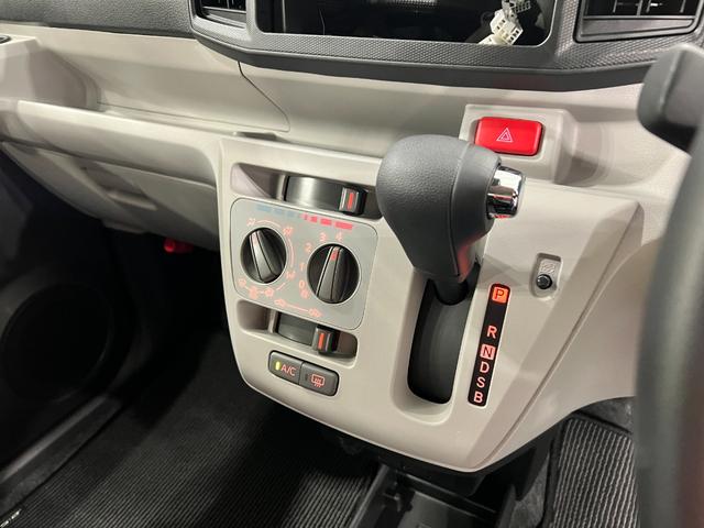 ミライースＸ　ＳＡIII　走行１７２１キロ／ＬＥＤヘッドライト一年保証・走行距離無制限　走行１７２１キロ　助手席エアバック　オートライト　オートマチックハイビーム　クリアランスソナー　アイドリングストップ（埼玉県）の中古車