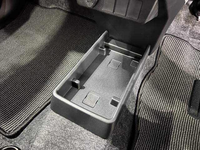 ミライースＸ　ＳＡIII　走行１７２１キロ／ＬＥＤヘッドライト一年保証・走行距離無制限　走行１７２１キロ　助手席エアバック　オートライト　オートマチックハイビーム　クリアランスソナー　アイドリングストップ（埼玉県）の中古車