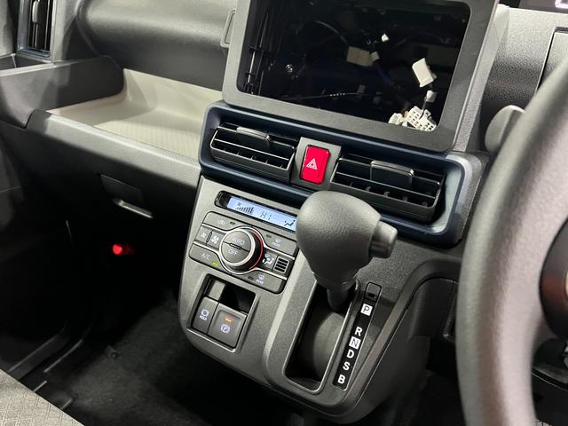 タントＸ　走行１９４５キロ／両側電動スライドドア一年保証・走行距離無制限　走行１９４５キロ　サイドエアバック　クリアランスソナー　オートマチックハイビーム　オートライト　ＬＥＤヘッドライト　ベンチシート　シートヒーター　片側電動スライドドア（埼玉県）の中古車