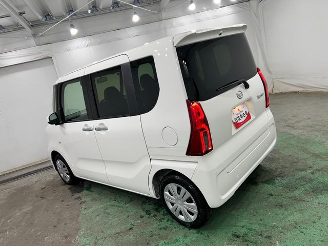 タントＸ　走行１９４５キロ／両側電動スライドドア一年保証・走行距離無制限　走行１９４５キロ　サイドエアバック　クリアランスソナー　オートマチックハイビーム　オートライト　ＬＥＤヘッドライト　ベンチシート　シートヒーター　片側電動スライドドア（埼玉県）の中古車