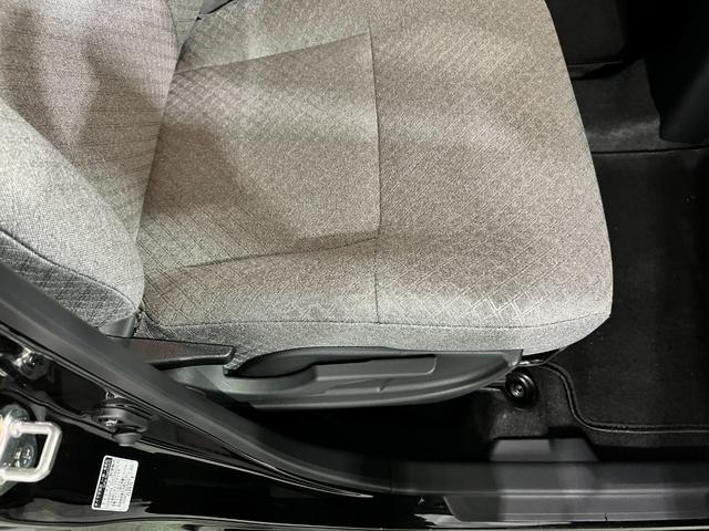 タントＸ　走行３６０８キロ／ＬＥＤヘッドランプ／シートヒーター１年保証距離無制限　走行距離３６０８キロ　マット　サイドエアバッグ　ＬＥＤヘッドランプ　アイドリングストップ　シートヒーター　片側電動スライドドア　オート格納式ドアミラー　電動パーキングブレーキ（埼玉県）の中古車