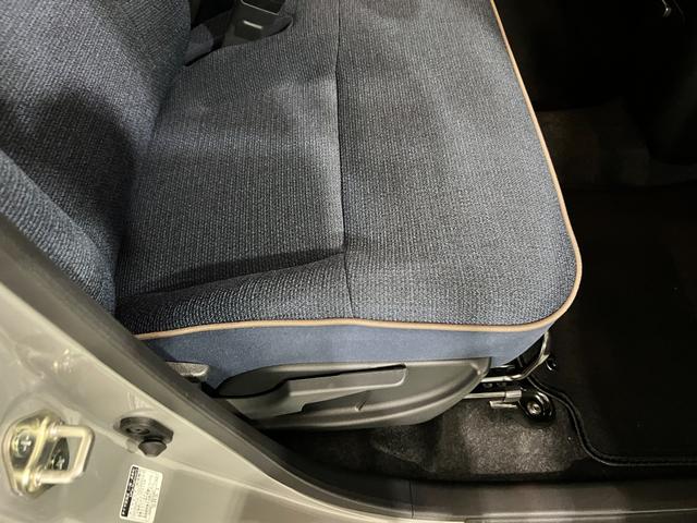 ムーヴキャンバスセオリーX 走行2275キロ/両側電動スライドドア/マット1年保証距離無制限 走行距離2275キロ 汎用マット サイドエアバッグ オートライト アイドリングストップ ベンチシート 両側電動スライドドア オート格納式ドアミラー(埼玉県)の中古車