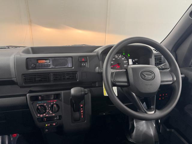 ハイゼットカーゴDX 走行5キロ/登録済未使用車一年保証・走行距離無制限 走行5キロ 助手席エアバック オートライト オートマチックハイビーム クリアランスソナー アイドリングストップ(埼玉県)の中古車