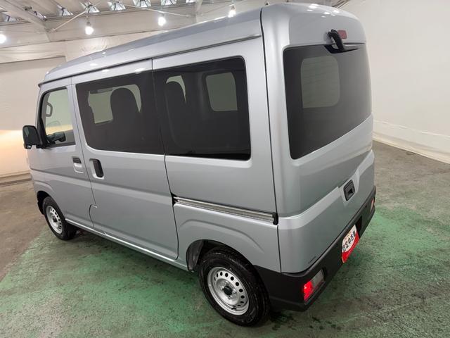 ハイゼットカーゴDX 走行5キロ/登録済未使用車一年保証・走行距離無制限 走行5キロ 助手席エアバック オートライト オートマチックハイビーム クリアランスソナー アイドリングストップ(埼玉県)の中古車