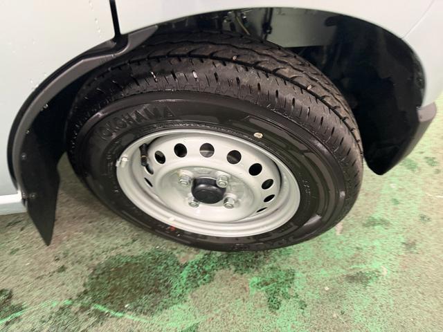 ハイゼットカーゴDX 走行5キロ/登録済未使用車一年保証・走行距離無制限 走行5キロ 助手席エアバック オートライト オートマチックハイビーム クリアランスソナー アイドリングストップ(埼玉県)の中古車
