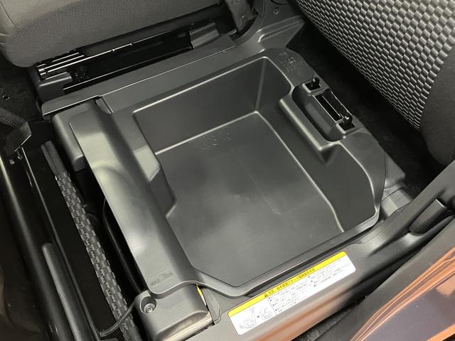 ウェイクＬスペシャルリミテッドＳＡIIIサポカーＳワイド適合　パノラマモニター対応　片側オートスライドドア　ステアリングスイッチ　ＥＴＣ　光軸調整ダイヤル　横滑り防止機能　誤発進抑制機能　Ｂカメラ　電動格納ミラー　キーフリー（神奈川県）の中古車