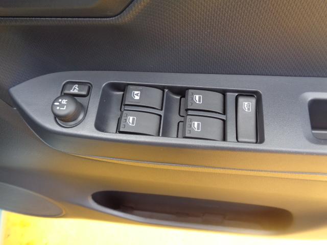 ミライースX SAIIIサポカーSワイド適合 エアコン Bカメラ コーナーセンサー 光軸調整ダイヤル オートハイビーム アイドリングストップ 横滑り防止機能 誤発進抑制機能 電動格納ミラー パワーウインドウ キーレス(神奈川県)の中古車