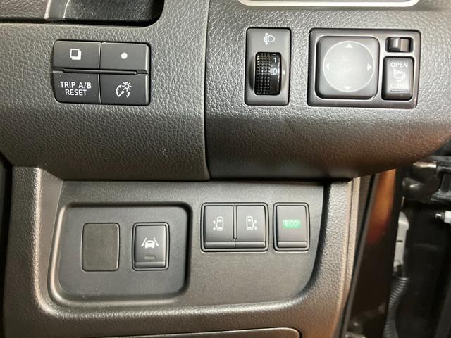 セレナハイウェイスター S−ハイブリッド衝突被害軽減ブレーキシステム 3列シート ステアリングスイッチ Pスタート アイドリングストップ 両側オートスライドドア レーンアシスト ETC 電動格納ミラー キーフリー(神奈川県)の中古車