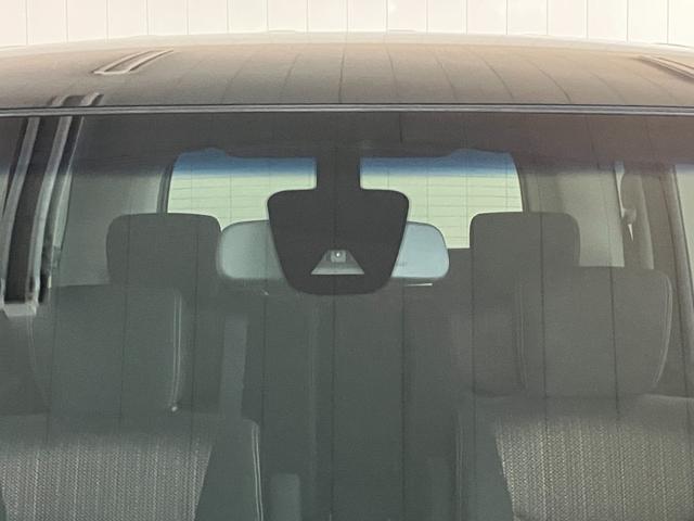 セレナハイウェイスター S−ハイブリッド衝突被害軽減ブレーキシステム 3列シート ステアリングスイッチ Pスタート アイドリングストップ 両側オートスライドドア レーンアシスト ETC 電動格納ミラー キーフリー(神奈川県)の中古車