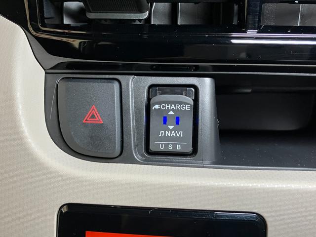 ムーヴXリミテッドII SAIIIサポカーSワイド適合 ドラレコ ステアリングスイッチ Pスタート 運転席シートヒーター アイドリングストップ 横滑り防止機能 誤発進抑制機能 オートハイビーム USB接続端子 キーフリー(神奈川県)の中古車