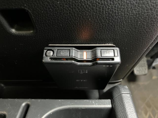 ハイゼットトラックエクストラＳＡIIIｔサポカーＳワイド適合　三方開　ゴムマット　５段マニュアルシフト　エアコン　コーナーセンサー　横滑り防止機能　誤発進抑制機能　光軸調整ダイヤル　ＥＴＣ　荷台作業灯　パワーウインドウ　キーレス（神奈川県）の中古車