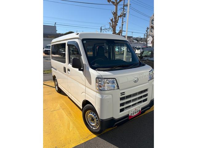 ハイゼットカーゴDXサポカーSワイド適合 オーディオ エアコン アクセサリーソケット コーナーセンサー アイドリングストップ 光軸調整ダイヤル 横滑り防止機能 誤発進抑制機能 パワーウインドウ キーレス(神奈川県)の中古車