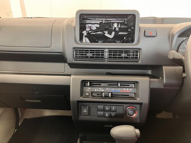 ハイゼットトラックジャンボエクストラサポカーＳワイド適合　三方開　ＣＶＴ　エアコン　Ｐスタート　アクセサリーソケット　アイドリングストップ　コーナーセンサー　荷台作業灯　電動格納ミラー　パワーウインドウ　キーフリー（神奈川県）の中古車