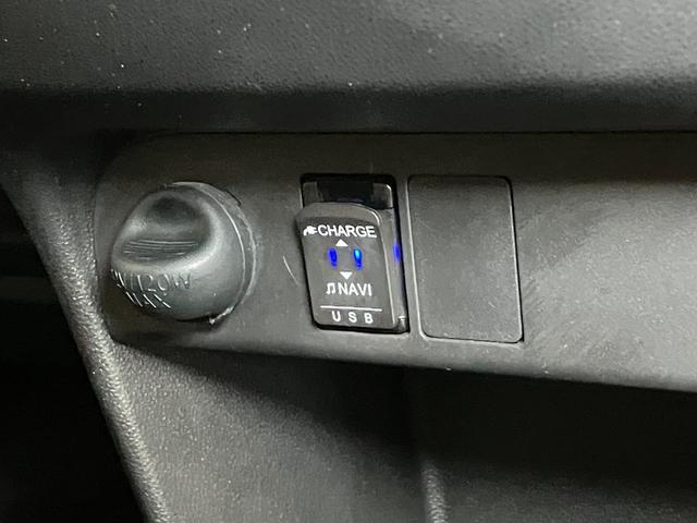 ムーヴキャンバスＧメイクアップリミテッド　ＳＡIII　パノラマモニター対応サポカーＳワイド適合　両側オートスライドドア　パノラマモニター対応　ステアリングスイッチ　ＵＳＢ接続端子　Ｐスタート　オートハイビーム　ＥＴＣ　電動格納ミラー　置きラクボックス　キーフリー（神奈川県）の中古車