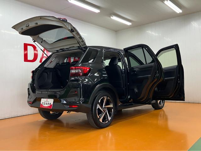 ロッキープレミアムＧ　ＨＥＶサポカーＳワイド適合　ハイブリッド車　パノラマモニター対応　電動パーキングブレーキ　ＵＳＢ接続端子　ステアリングスイッチ　全車速追従機能付ＡＣＣ　シートヒーター　Ｓ−ペダル　コーナーセンサー（神奈川県）の中古車