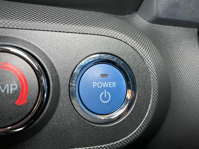 ロッキープレミアムＧ　ＨＥＶサポカーＳワイド適合　ハイブリッド車　パノラマモニター対応　電動パーキングブレーキ　ＵＳＢ接続端子　ステアリングスイッチ　全車速追従機能付ＡＣＣ　シートヒーター　Ｓ−ペダル　コーナーセンサー（神奈川県）の中古車