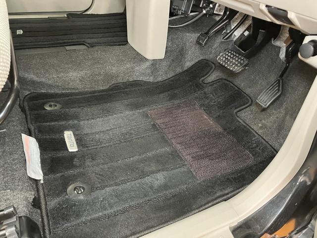 タントＧ　後席モニター　カーナビ　ＵＳＢ接続端子ミラクルオープンドア　両側オートスライドドア　後席モニター　ステアリングスイッチ　ＵＳＢ接続端子　Ｐスタート　エコアイドル　電動格納ミラー　パワーウインドウ　キーレス（神奈川県）の中古車