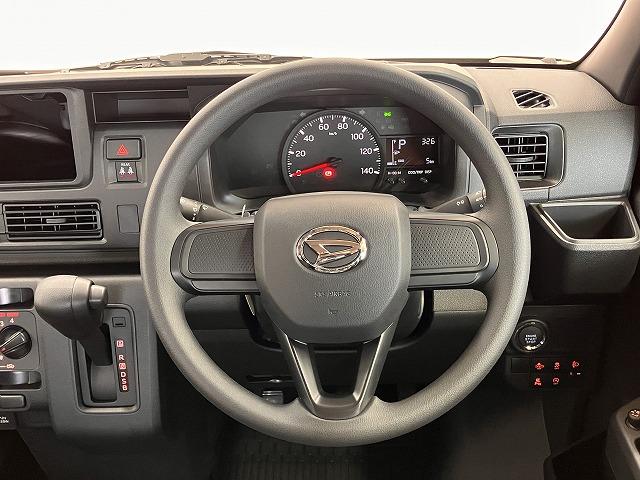 ハイゼットカーゴデッキバンＧサポカーＳワイド適合　エアコン　アクセサリーソケット　コーナーセンサー　Ｐスタート　アイドリングストップ　コーナーセンサー　横滑り防止機能　誤発進抑制機能　電動格納ミラー　パワーウインドウ（神奈川県）の中古車