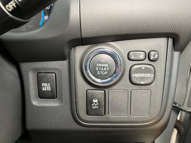 ウィッシュ１．８Ｓ３列シート　ドラレコ　ステアリングスイッチ　Ｂカメラ　カーナビ　オートエアコン　パドルシフト　Ｐスタート　横滑り防止装置　電動格納ミラー　ＥＴＣ　キーフリー（神奈川県）の中古車